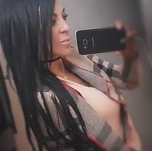 Meet your Posher, Whitney